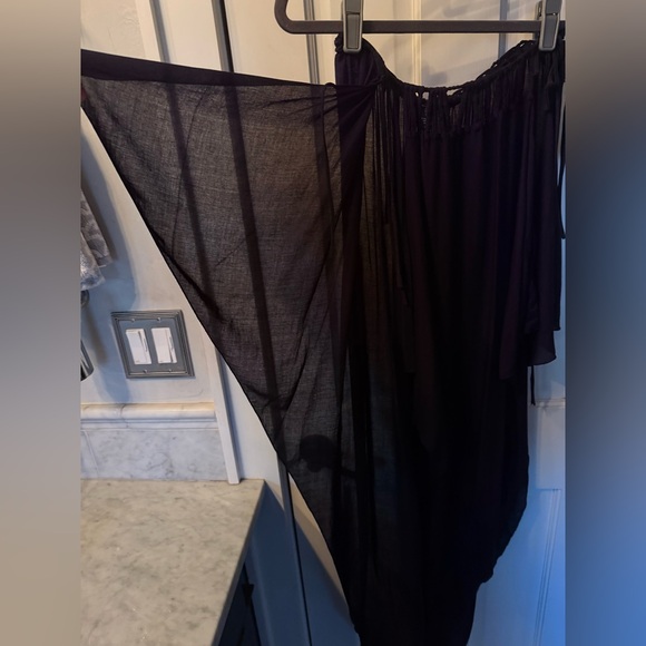 Indah Black Asymmetrical Layered Maxi Skirt - Picture 7 of 15